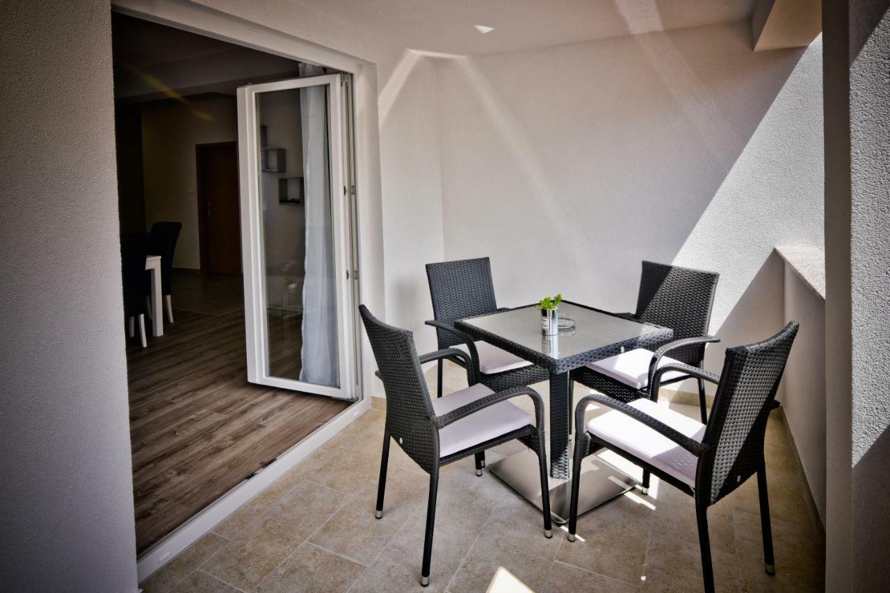 Apartments Mica Врси Екстериор снимка