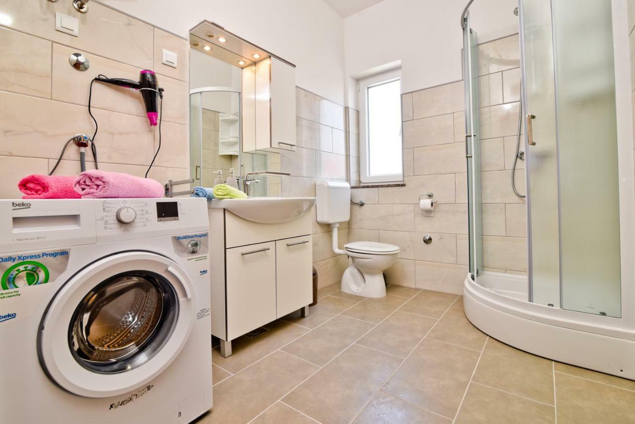 Apartments Mica Врси Екстериор снимка